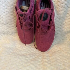 New Balance Women's Berry Athletic Shoes